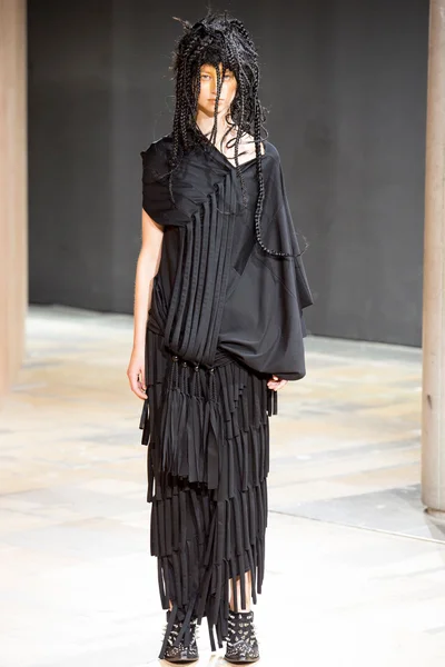 Look 2